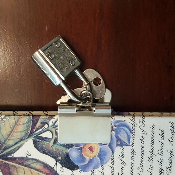 NWOT "Secrets" Journal, lined paper - Picture 3 of 6